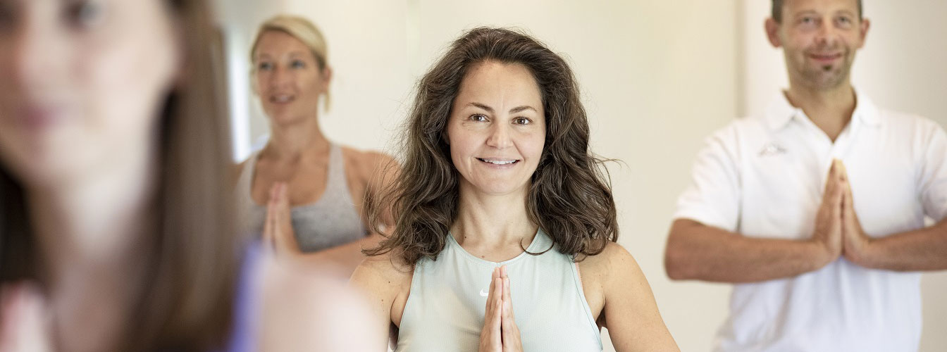 Yogaeinheit mit Frau Dr. Lehner im Gesundheitshotel Moorbad Bad Grosspertholz um die innere Ruhe wiederzufinden