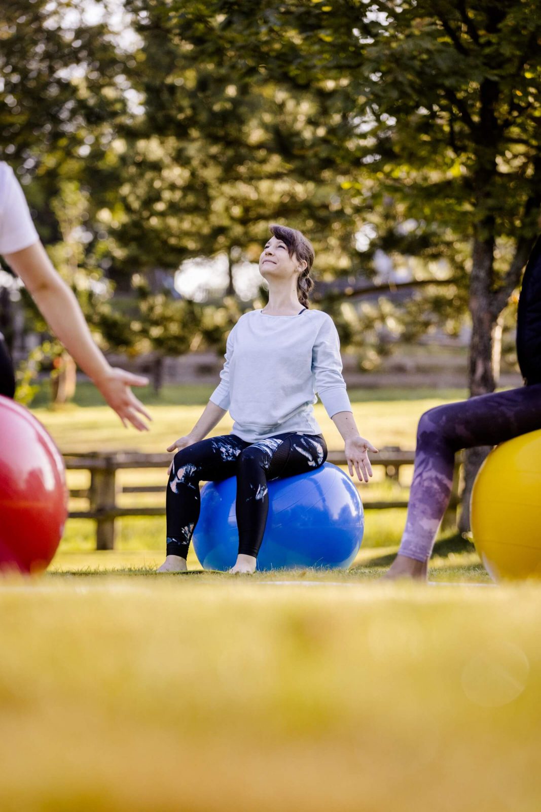 Physiotherapie Physiotherapie Frauen im Freien